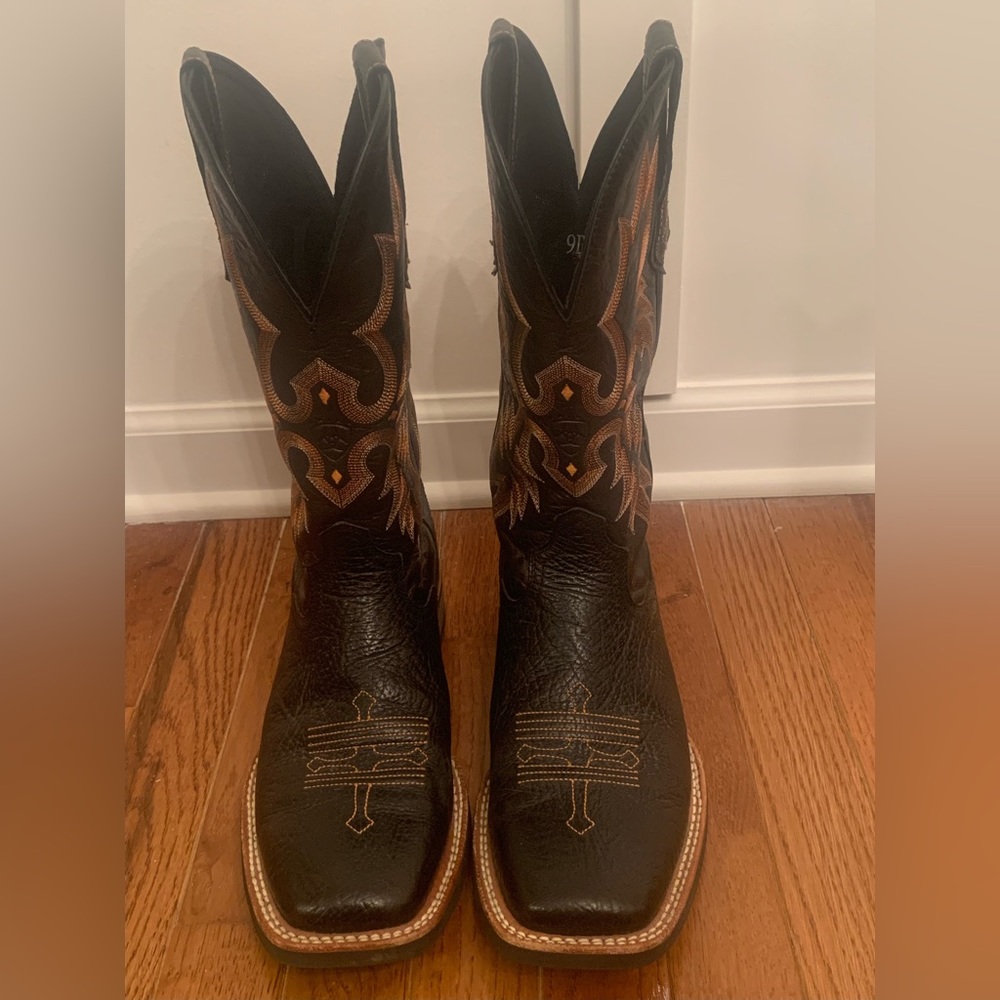 Ariat men’s black square toe 9D